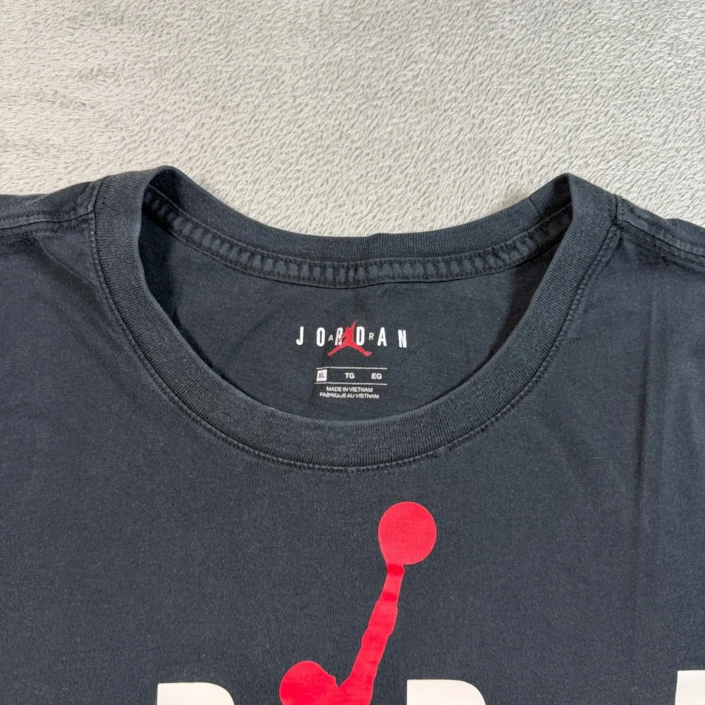 Nike Air Jordan Graphic T-Shirt Mens XL Black DNA Stretched Jumpman CZ1880